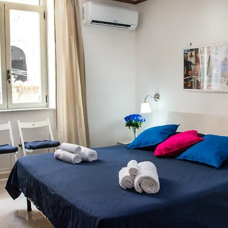 Bed & Breakfast Carbonara Napels