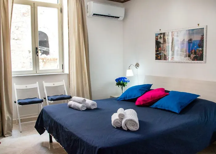 住宿加早餐酒店 Carbonara 那不勒斯